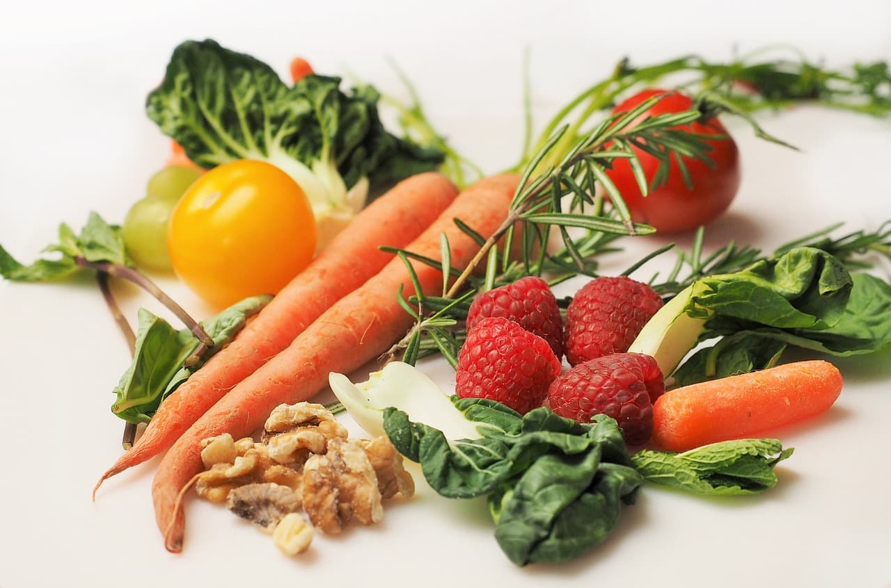 vegetables-g14ed024c2_1280 (1)